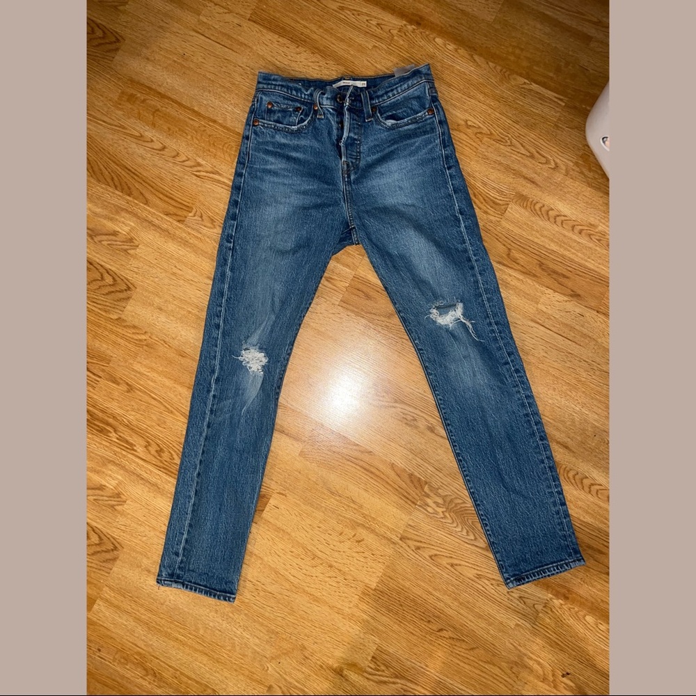 Levi’s Wedgie Icon Fit